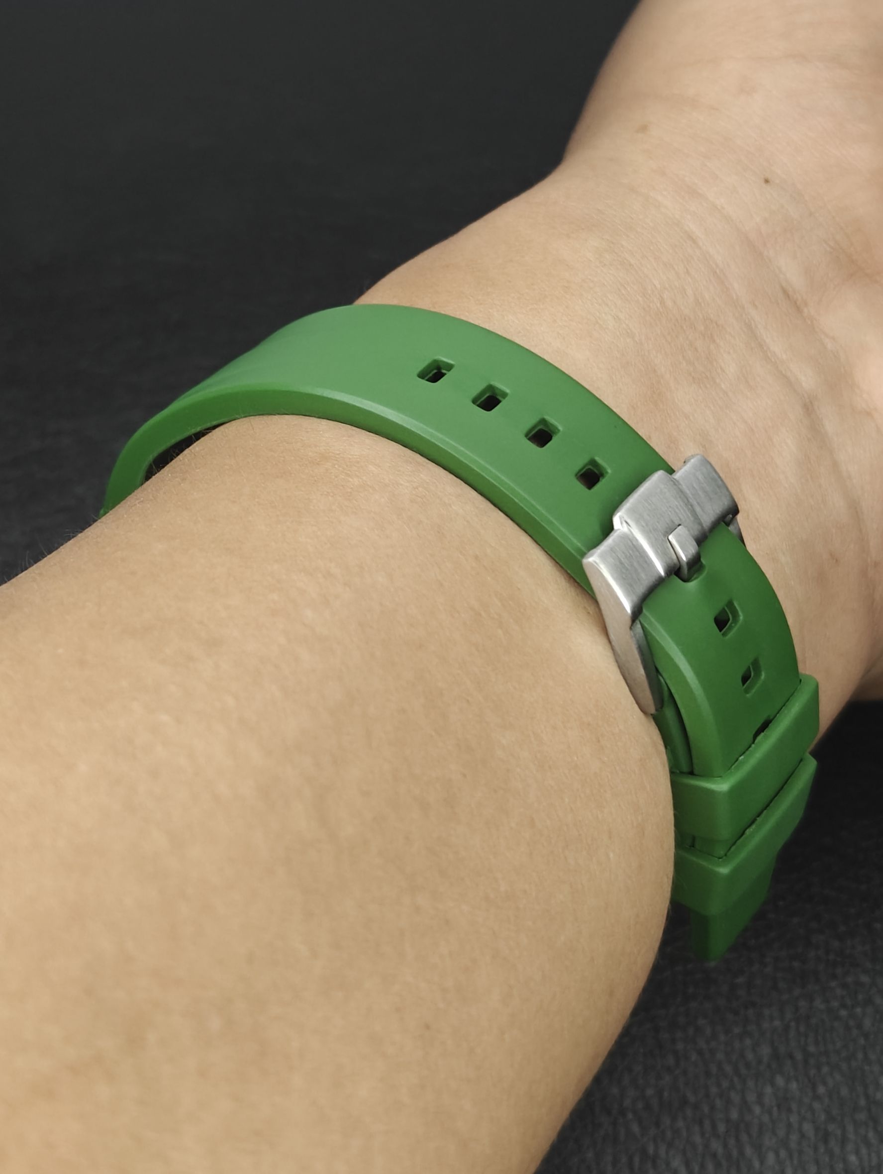 Monstraps Green Curved End Rubber Straps for Seiko 5 Sports SKX and Seiko 5 Sport GMT - Image 9