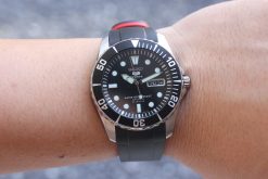 TD02 Black Red Curved End Rubber Straps for Seiko Submariner SNZF 15,17,19 - Image 3