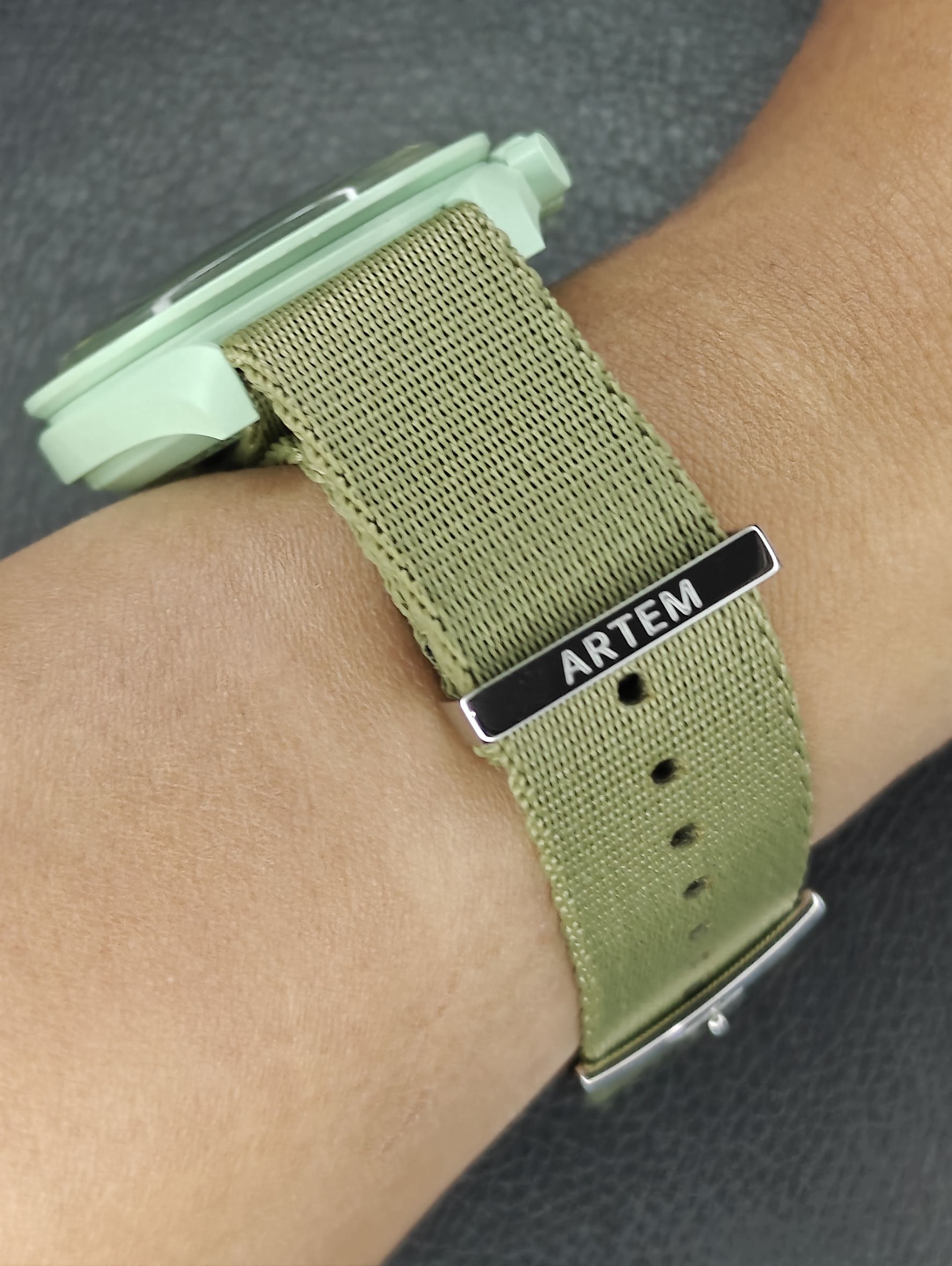 Artem Khaki Green Nylon Straps - Image 7