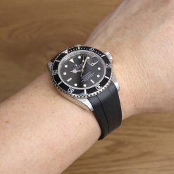 Rubber B Jet Black Curved End Rubber for Submariner 40mm (Non Ceramic) and Ceramic 40mm with Oyster Clasp - Image 3