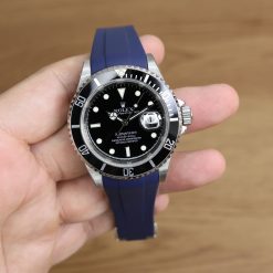 Rubber B Navy Blue Curved End Rubber Strap for Submariner 40mm (Non Ceramic) and Ceramic 40mm with Oyster Clasp - Image 3
