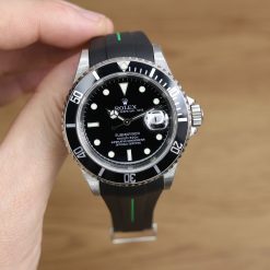 Rubber B VulChromatic® Jet Black/Forest Green Curved End Rubber for Submariner 40mm (Non Ceramic) and Ceramic 40mm with Oyster Clasp - Image 3