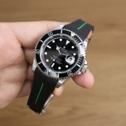Rubber B VulChromatic® Jet Black/Forest Green Curved End Rubber for Submariner 40mm (Non Ceramic) and Ceramic 40mm with Oyster Clasp - Image 4