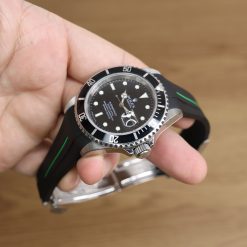 Rubber B VulChromatic® Jet Black/Forest Green Curved End Rubber for Submariner 40mm (Non Ceramic) and Ceramic 40mm with Oyster Clasp - Image 5