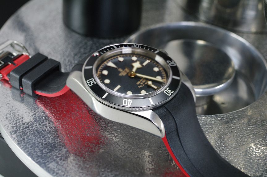 Rubber B VulChromatic® Jet Black/Red Devil Rubber Strap for Tudor Heritage Black Bay 41mm (Heritage/Chrono/GMT) - Image 4